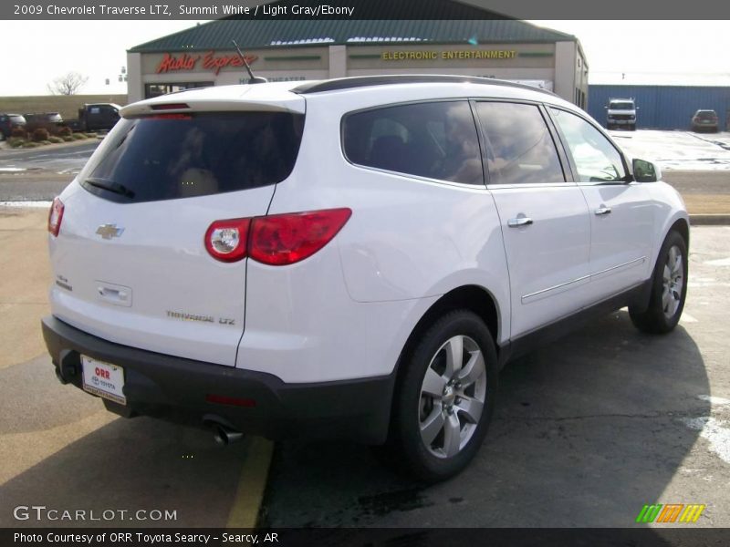 Summit White / Light Gray/Ebony 2009 Chevrolet Traverse LTZ