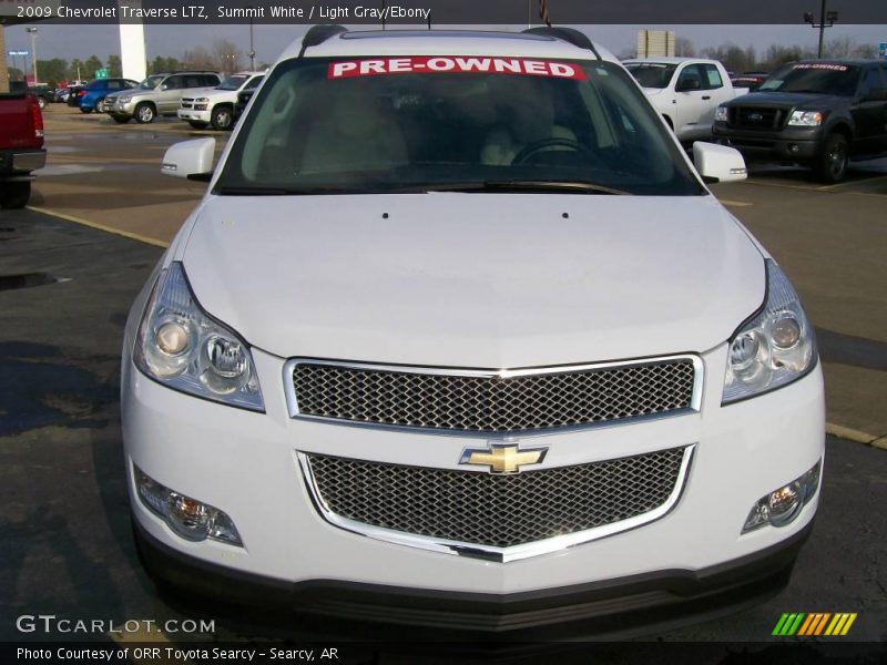 Summit White / Light Gray/Ebony 2009 Chevrolet Traverse LTZ