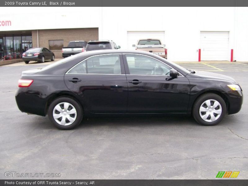 Black / Bisque 2009 Toyota Camry LE