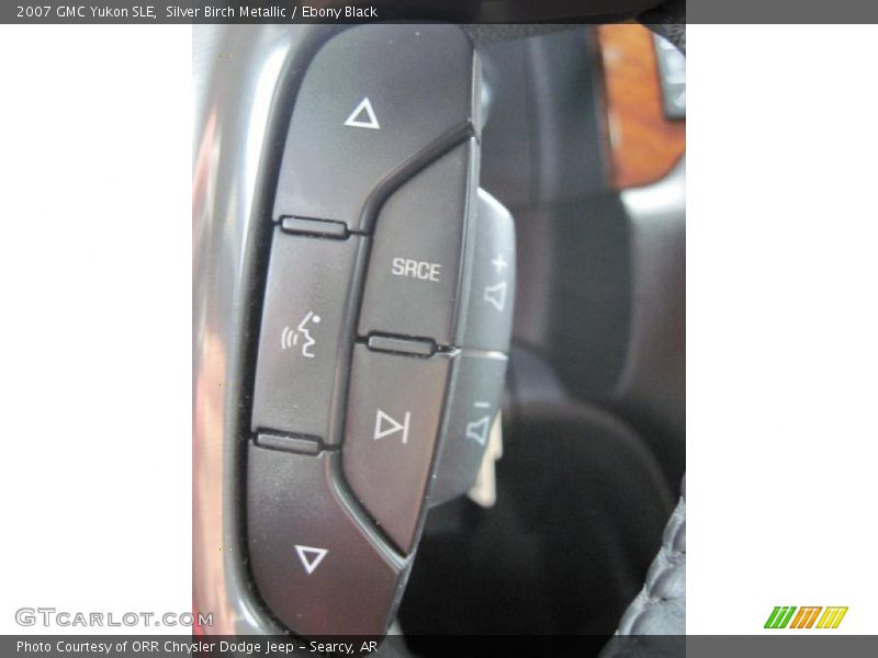 Silver Birch Metallic / Ebony Black 2007 GMC Yukon SLE