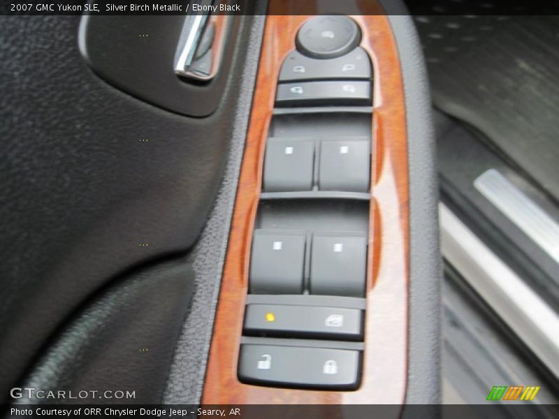 Silver Birch Metallic / Ebony Black 2007 GMC Yukon SLE