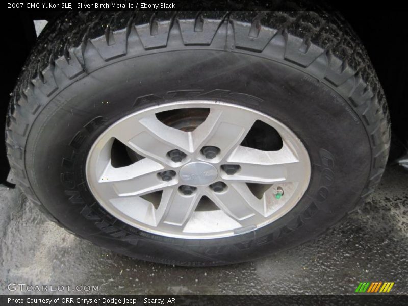 Silver Birch Metallic / Ebony Black 2007 GMC Yukon SLE