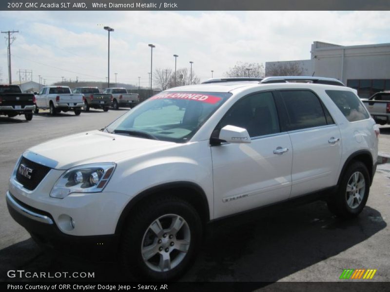 White Diamond Metallic / Brick 2007 GMC Acadia SLT AWD