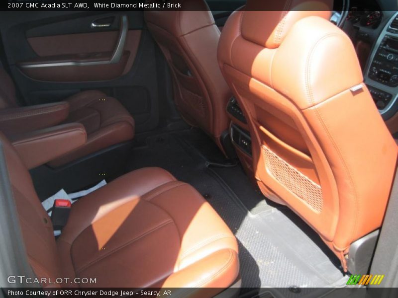 White Diamond Metallic / Brick 2007 GMC Acadia SLT AWD