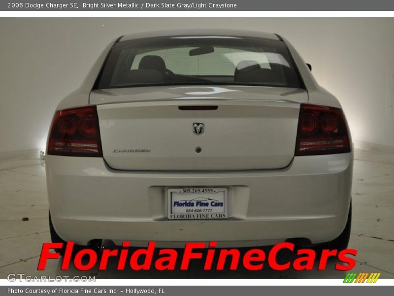 Bright Silver Metallic / Dark Slate Gray/Light Graystone 2006 Dodge Charger SE