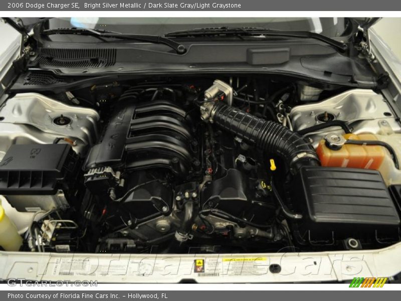 Bright Silver Metallic / Dark Slate Gray/Light Graystone 2006 Dodge Charger SE