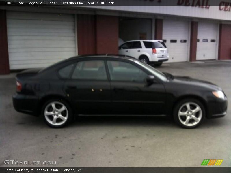 Obsidian Black Pearl / Off Black 2009 Subaru Legacy 2.5i Sedan
