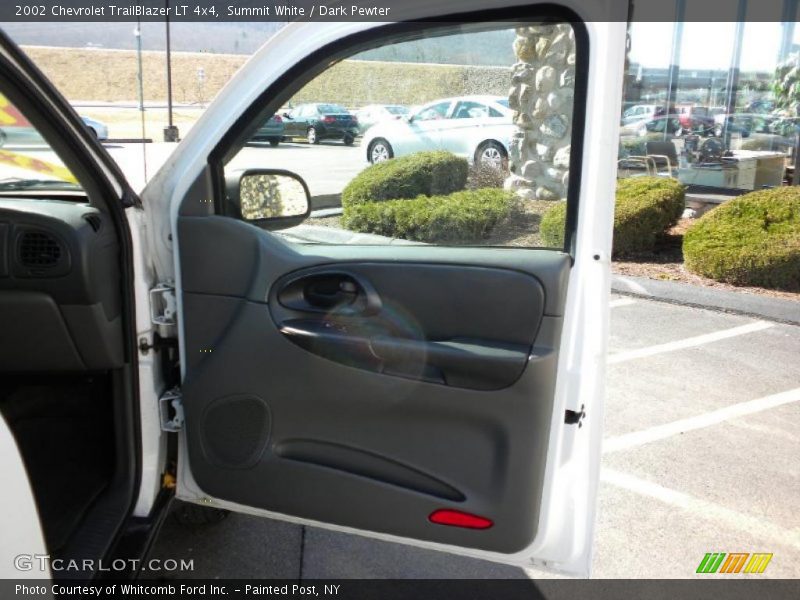 Summit White / Dark Pewter 2002 Chevrolet TrailBlazer LT 4x4