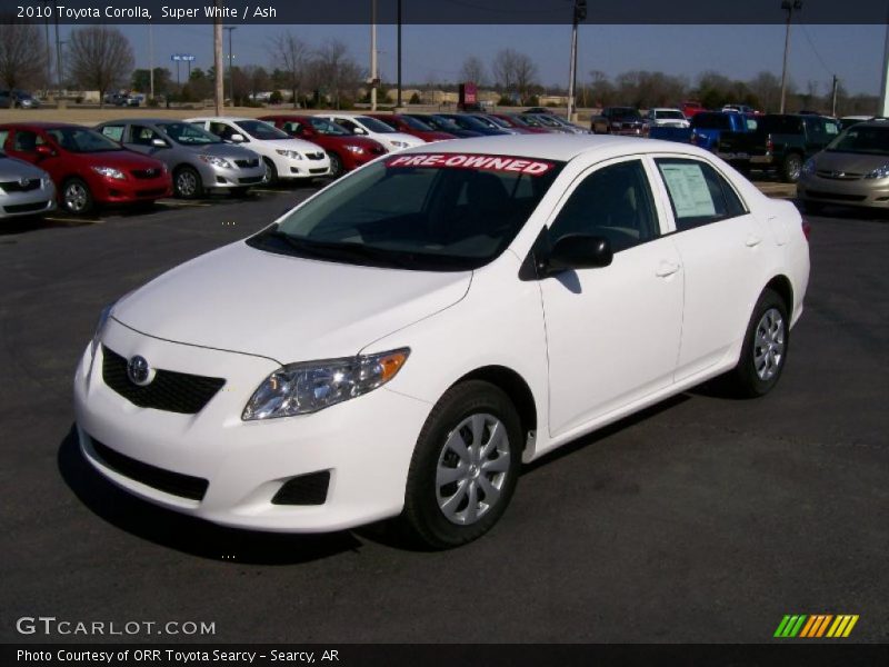 Super White / Ash 2010 Toyota Corolla