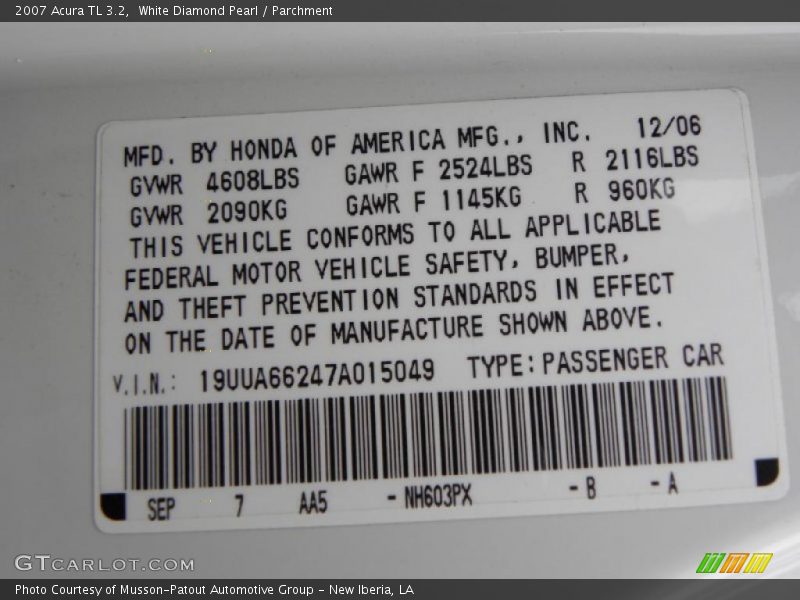 White Diamond Pearl / Parchment 2007 Acura TL 3.2