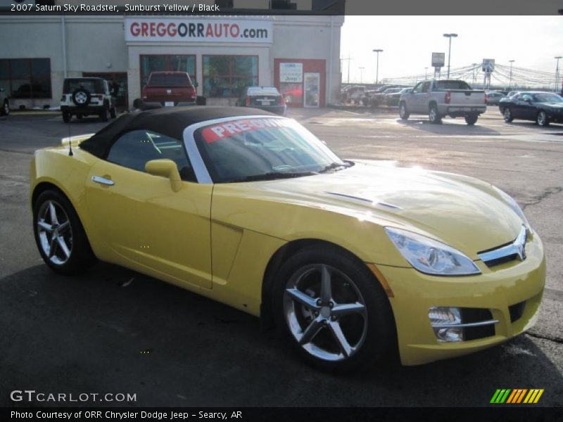 Sunburst Yellow / Black 2007 Saturn Sky Roadster