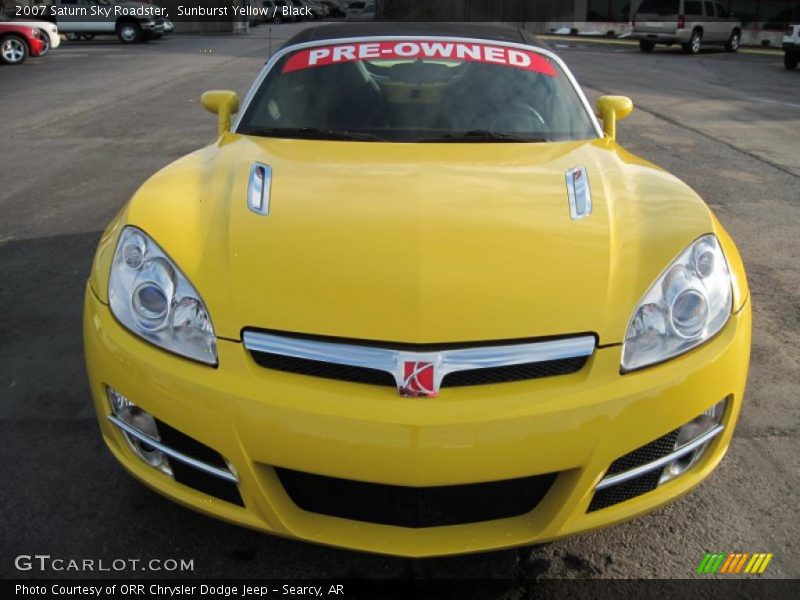 Sunburst Yellow / Black 2007 Saturn Sky Roadster