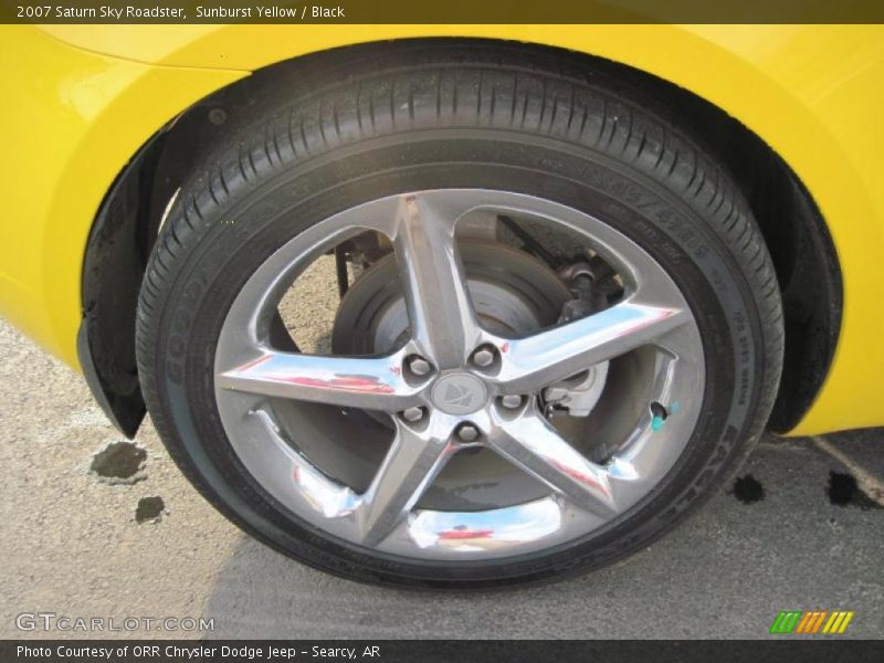 Sunburst Yellow / Black 2007 Saturn Sky Roadster