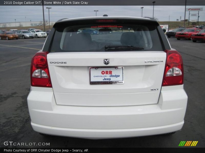 Stone White / Dark Slate Gray 2010 Dodge Caliber SXT