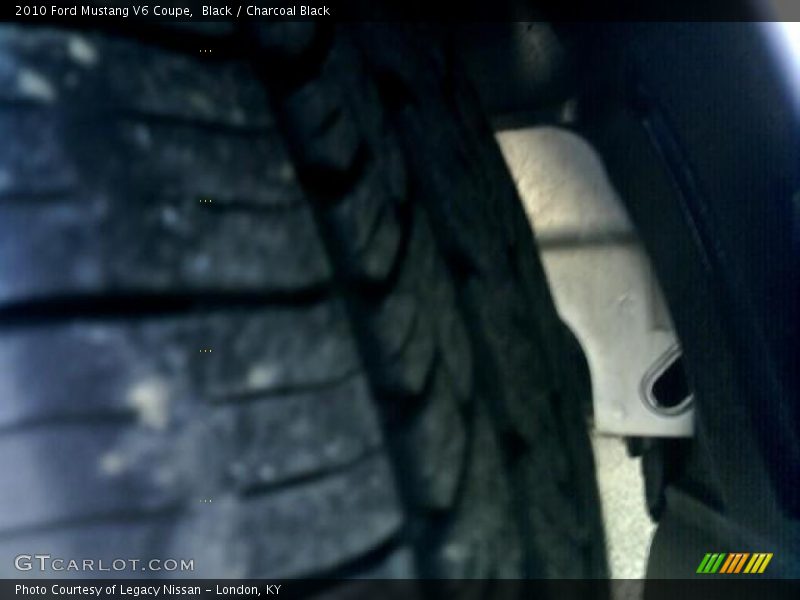 Black / Charcoal Black 2010 Ford Mustang V6 Coupe