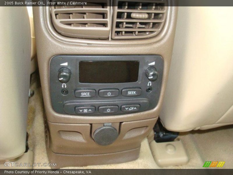 Frost White / Cashmere 2005 Buick Rainier CXL