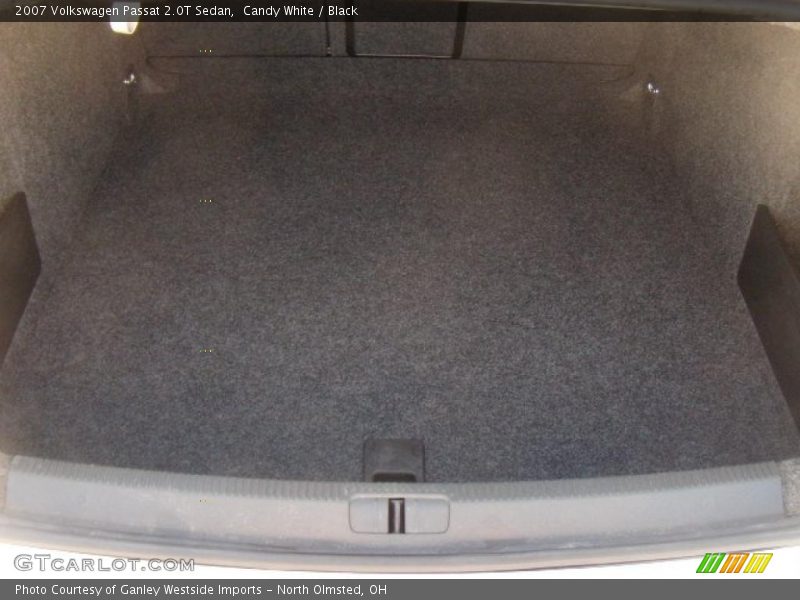 Candy White / Black 2007 Volkswagen Passat 2.0T Sedan