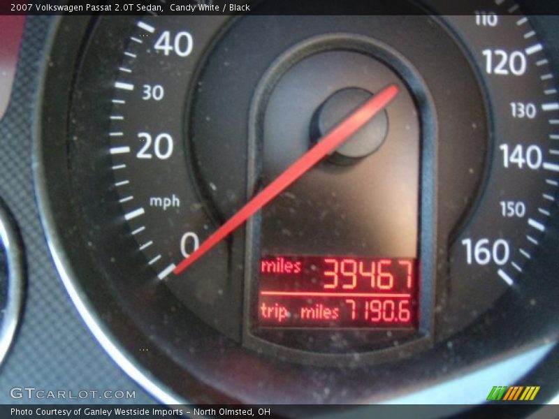 Candy White / Black 2007 Volkswagen Passat 2.0T Sedan