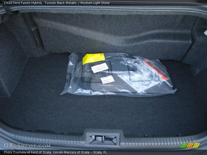 Tuxedo Black Metallic / Medium Light Stone 2010 Ford Fusion Hybrid