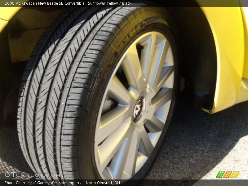 Sunflower Yellow / Black 2008 Volkswagen New Beetle SE Convertible