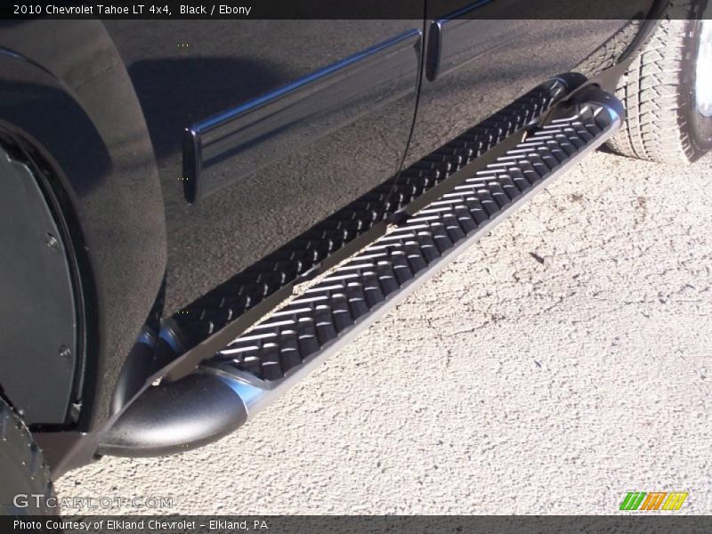 Black / Ebony 2010 Chevrolet Tahoe LT 4x4