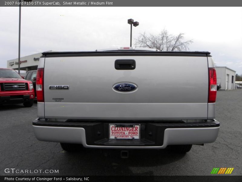 Silver Metallic / Medium Flint 2007 Ford F150 STX SuperCab