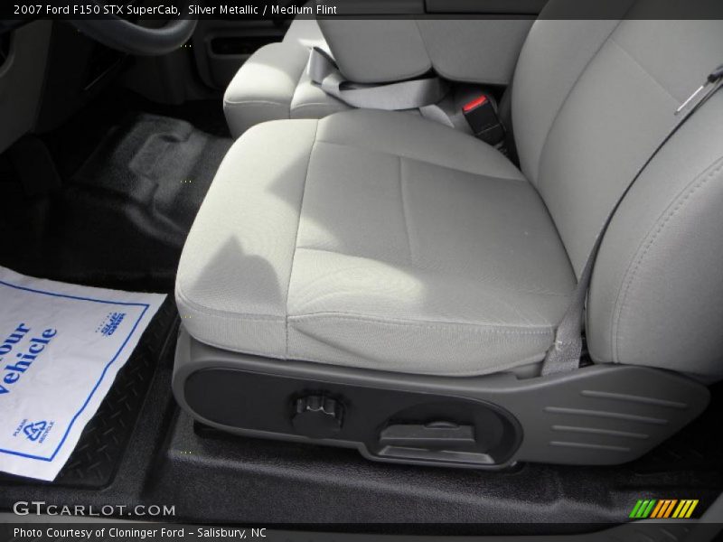 Silver Metallic / Medium Flint 2007 Ford F150 STX SuperCab