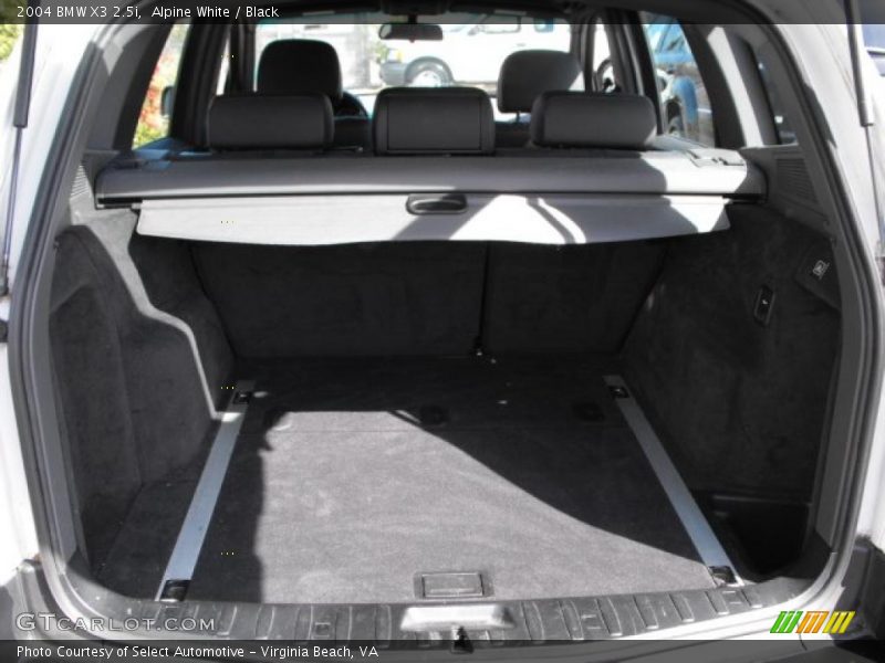 Alpine White / Black 2004 BMW X3 2.5i