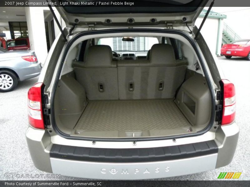 Light Khaki Metallic / Pastel Pebble Beige 2007 Jeep Compass Limited