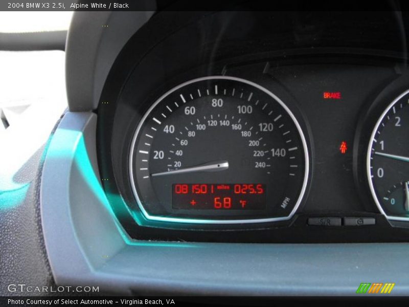 Alpine White / Black 2004 BMW X3 2.5i