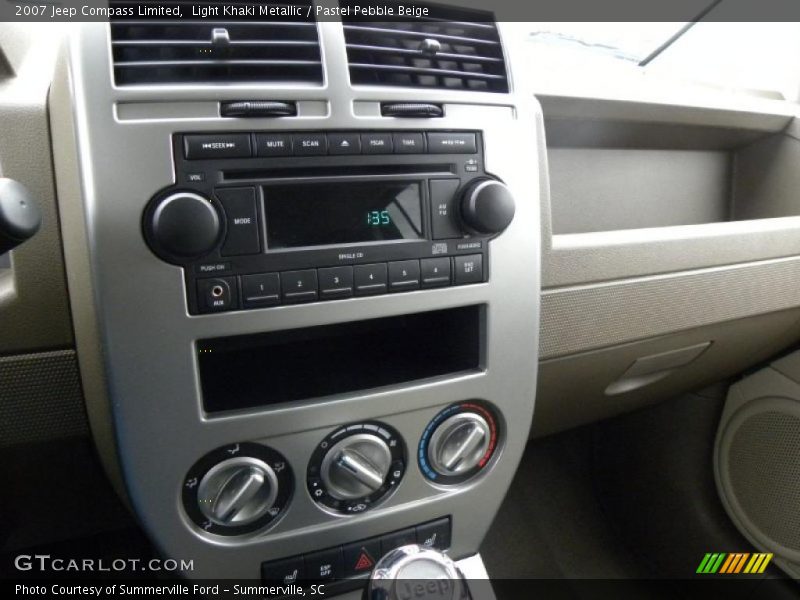 Light Khaki Metallic / Pastel Pebble Beige 2007 Jeep Compass Limited