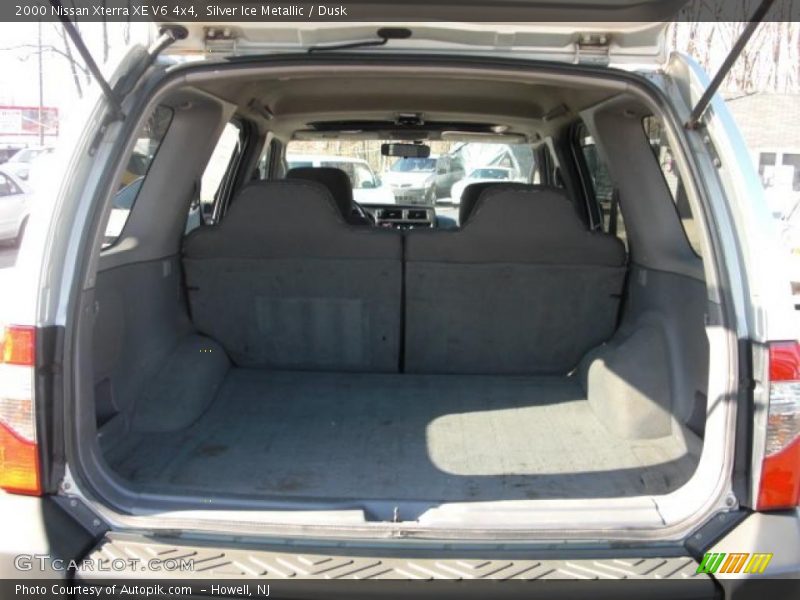 Silver Ice Metallic / Dusk 2000 Nissan Xterra XE V6 4x4