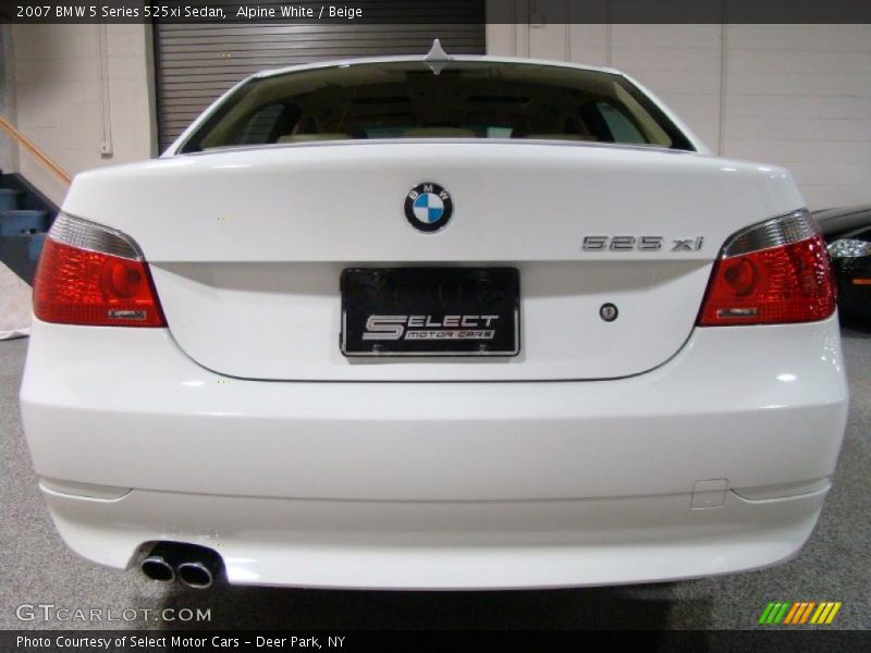 Alpine White / Beige 2007 BMW 5 Series 525xi Sedan