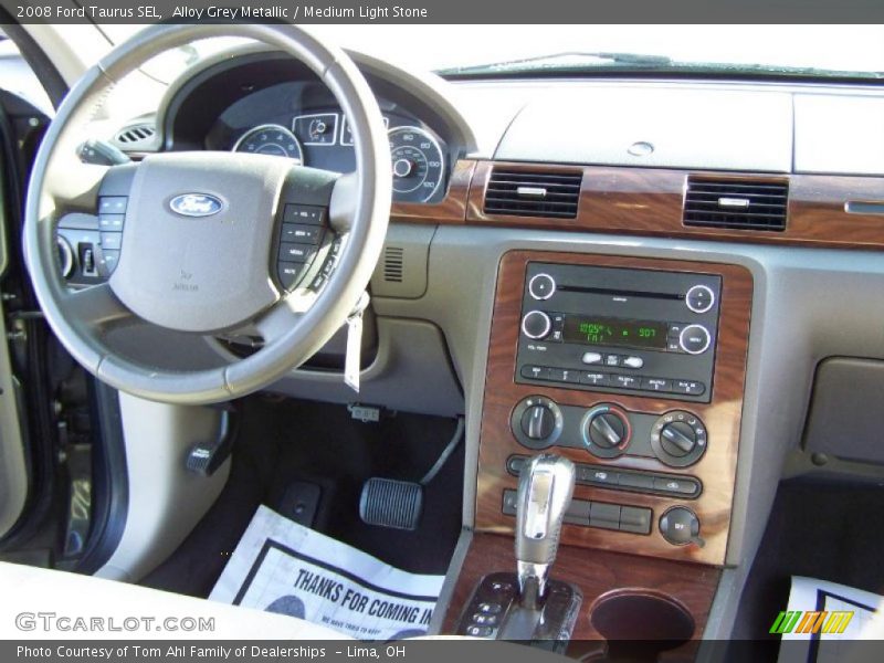 Alloy Grey Metallic / Medium Light Stone 2008 Ford Taurus SEL