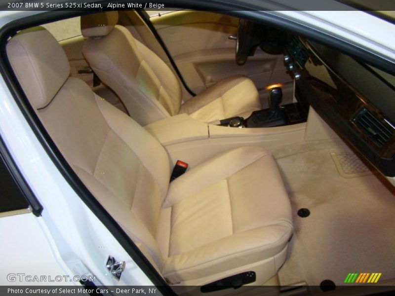 Alpine White / Beige 2007 BMW 5 Series 525xi Sedan