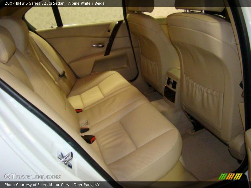 Alpine White / Beige 2007 BMW 5 Series 525xi Sedan