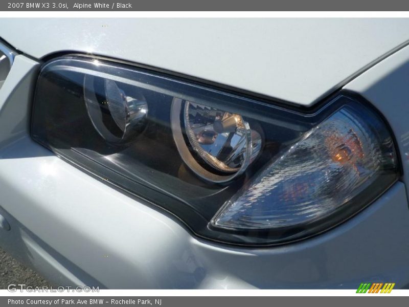Alpine White / Black 2007 BMW X3 3.0si