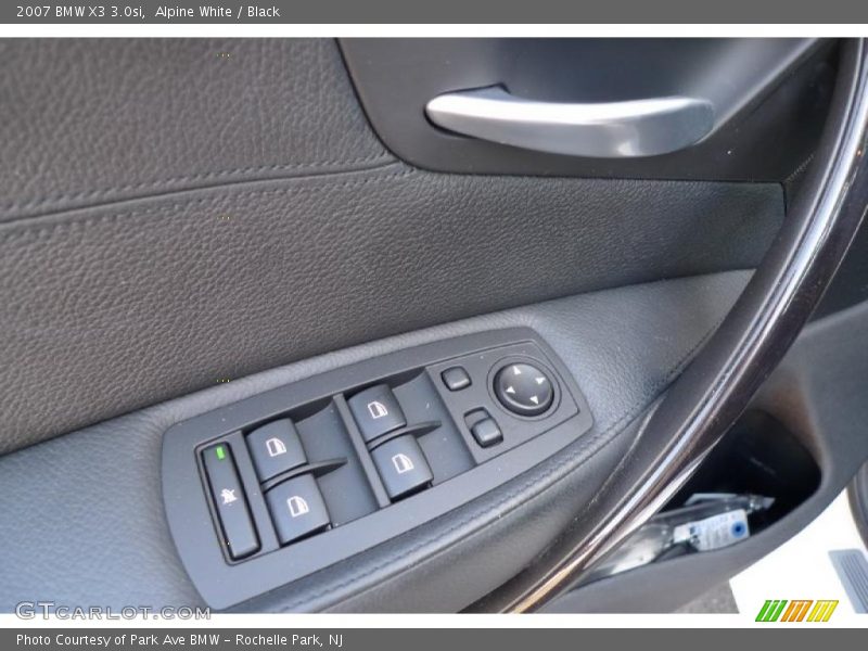 Alpine White / Black 2007 BMW X3 3.0si