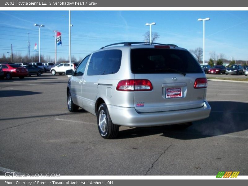 Silver Shadow Pearl / Gray 2002 Toyota Sienna LE