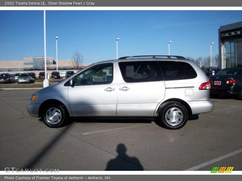 Silver Shadow Pearl / Gray 2002 Toyota Sienna LE
