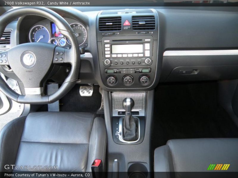 Candy White / Anthracite 2008 Volkswagen R32