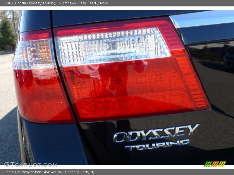 Nighthawk Black Pearl / Ivory 2007 Honda Odyssey Touring