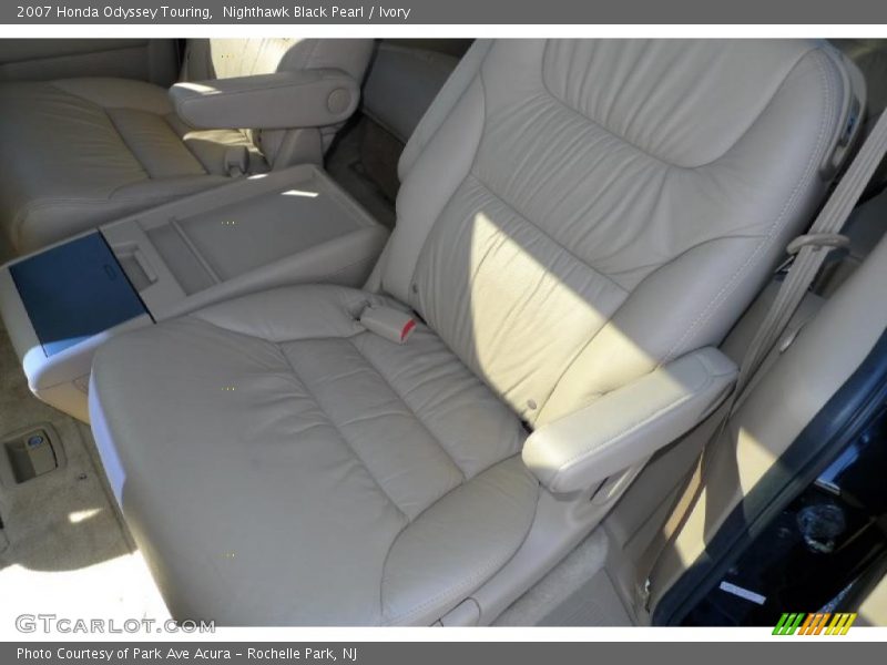 Nighthawk Black Pearl / Ivory 2007 Honda Odyssey Touring
