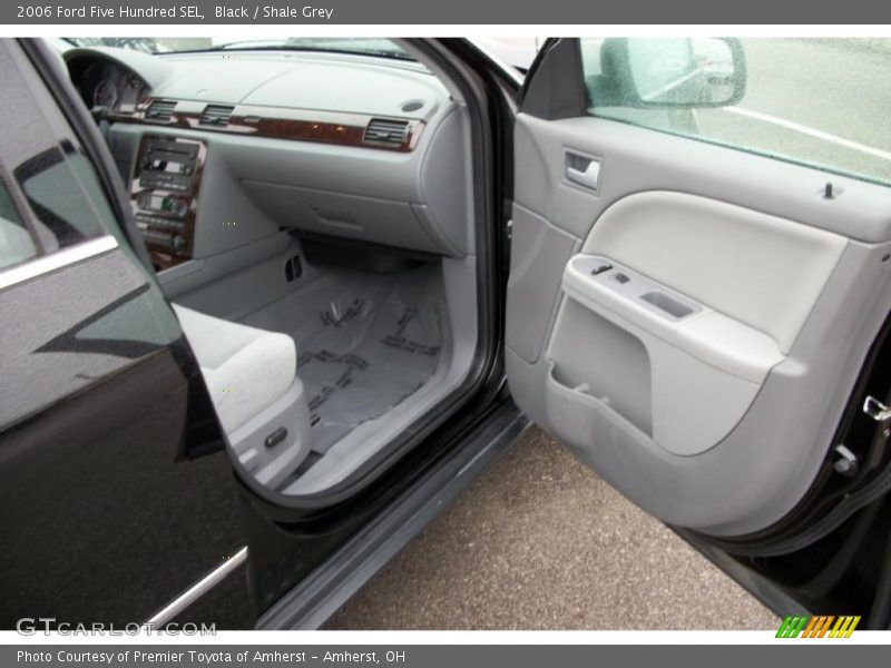 Black / Shale Grey 2006 Ford Five Hundred SEL