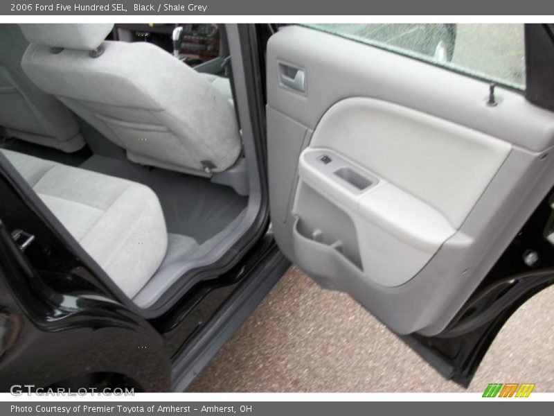 Black / Shale Grey 2006 Ford Five Hundred SEL