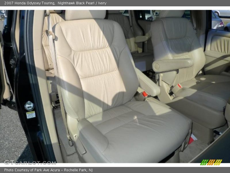 Nighthawk Black Pearl / Ivory 2007 Honda Odyssey Touring