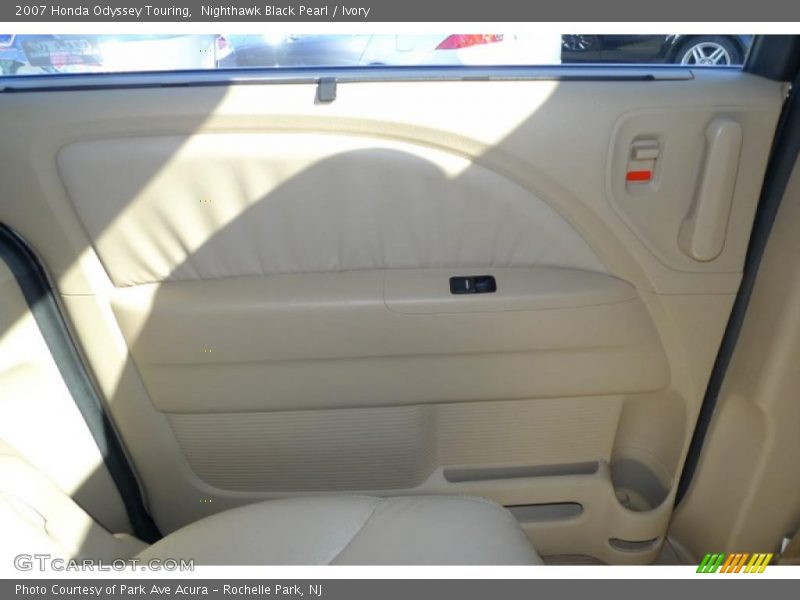 Nighthawk Black Pearl / Ivory 2007 Honda Odyssey Touring