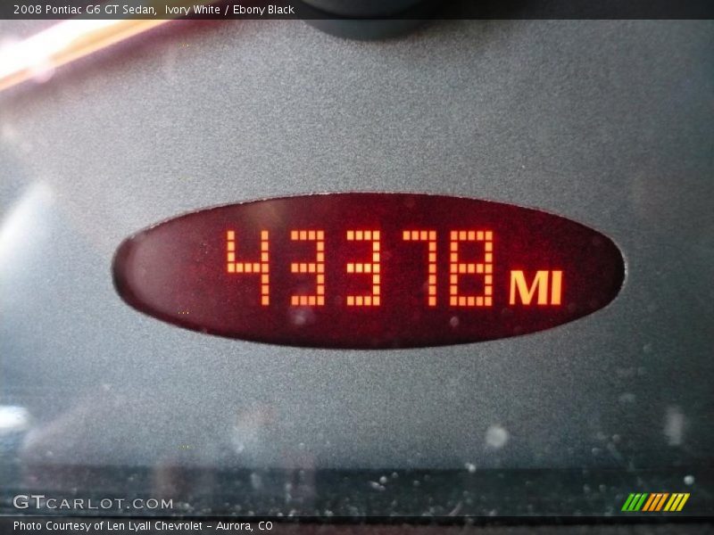 Ivory White / Ebony Black 2008 Pontiac G6 GT Sedan