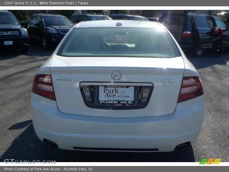 White Diamond Pearl / Taupe 2007 Acura TL 3.2