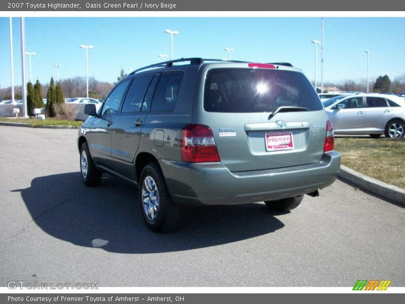 Oasis Green Pearl / Ivory Beige 2007 Toyota Highlander